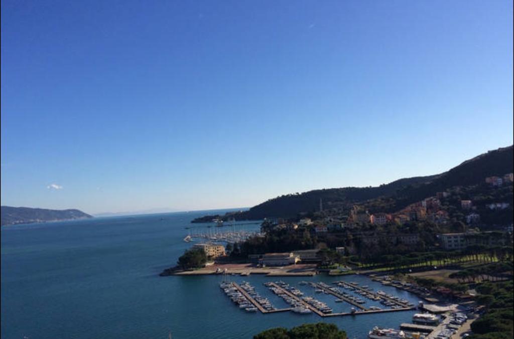 Jolly Roger Affittacamere La Spezia Exteriér fotografie
